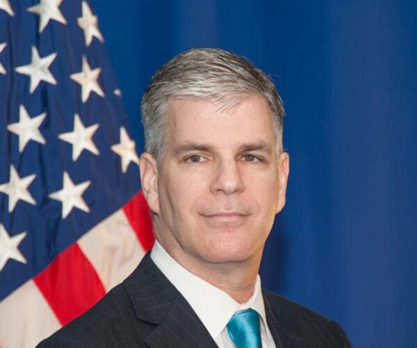 Nuevo embajador de EEUU en Paraguay es experto en la lucha contra el terrorismo