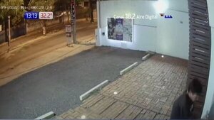 Asunción: Ladrones roban barbería | Noticias Paraguay