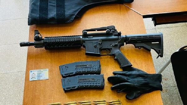 Uruguayo cae con fusil y chalecos antibalas que llevaba a Asunción