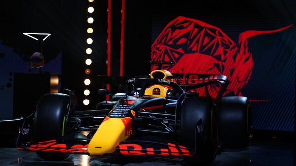 Red Bull muestra al mundo su RB18