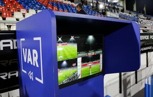 Buscan implementar el fuera de juego semiautomático