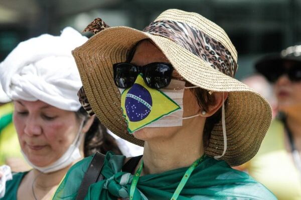Covid: Brasil registra 1.295 muertes en 24 horas
