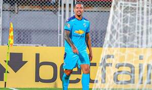 Crónica / Francisco Da Costa fue figura y goleador en la victoria del Bolivar por Copa