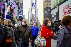 El uso de tapabocas ya no será obligatorio en espacios cerrados de Nueva York - ADN Digital