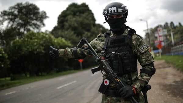 Detonaron una moto con explosivos en la puerta de un cuartel militar en Colombia