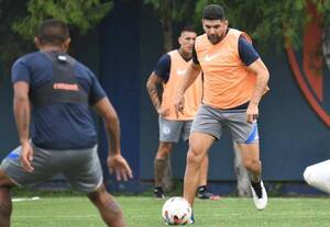 Crónica / Hembyta "Orti" en el estreno del cuadro "santo" por el torneo curepa