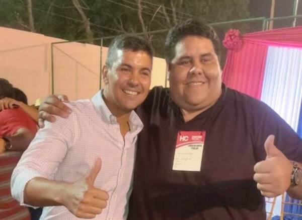 Concejal “virtual” en acto político y sin tapaboca •
