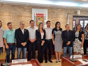 Concejales de Foz y CDE trabajarán para eliminar dramas fronterizos - La Clave