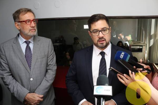 Crónica / "Show de Giuzzio" tiene tres actos bien montados, he'i la defensa de HC