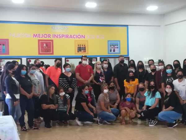 Escuelas de Artes y Oficios de Minga recibe importante donación - La Clave