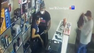 Roban por cuarta vez tienda de celulares en Carapeguá | Noticias Paraguay