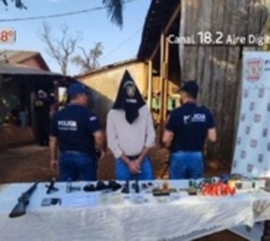 Detienen a brasileño con un peligroso arsenal en Alto Paraná - Paraguay.com