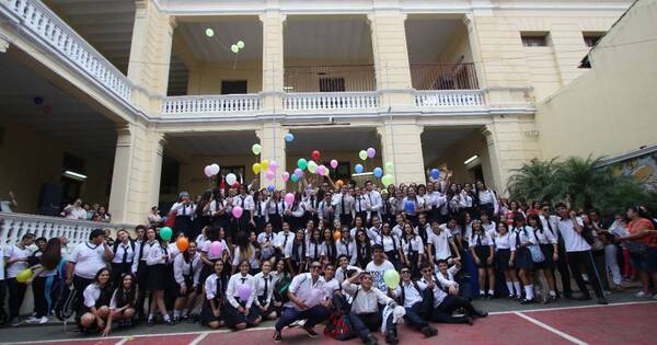 La Nación / Emblemática casa de estudios cumple 84 años: el Colegio Asunción Escalada, antiguo Nacional de Niñas