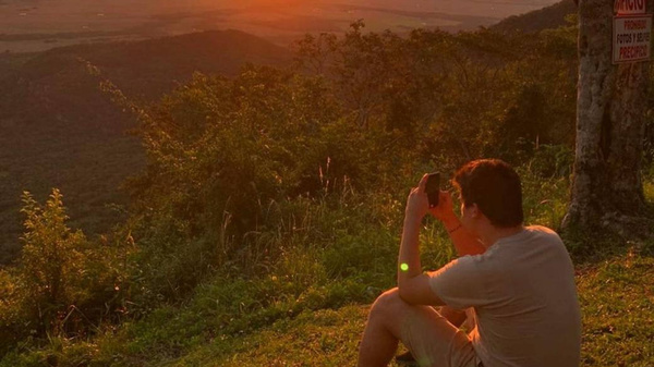 Crónica / Denuncian por estafa a conocido periodista especializado en turismo