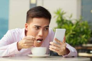 | Soy adicto a mi celular: ¿cómo puedo reducir el tiempo en pantalla?