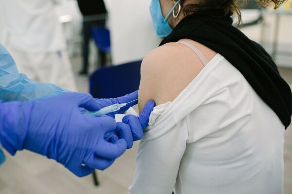 Recuerdan que el cáncer de cuello uterino es prevenible con vacuna gratuita - ADN Digital