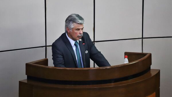 Fiscalía pide informes de movimientos financieros de Cartes
