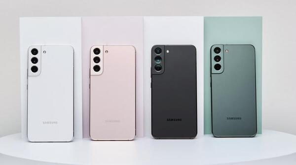 Los nuevos Samsung Galaxy S22 y S22+ ofrecen experiencias de cámara revolucionarias de día o de noche