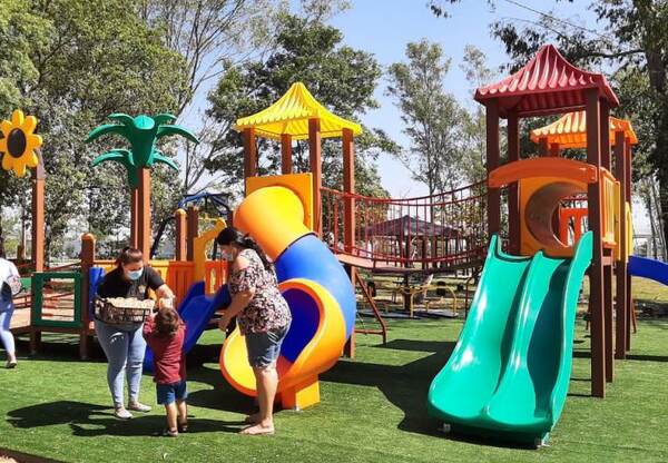 Inauguran parque infantil inclusivo en el Ñu Guasú | Lambaré Informativo