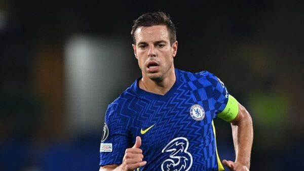 El Chelsea puede renovar a Azpilicueta de forma unilateral