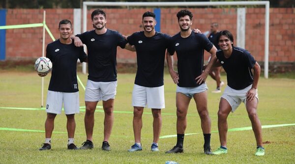 Azotado por el covid-19, el '12' se presentará con solo 16 jugadores