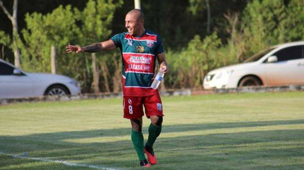 Crónica / [Nota] Vladimir Marin, un “obrero” campeón que quiere volver a la élite