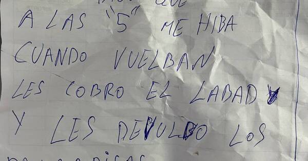 La Nación / Viralizan manuscrito de cuidacoches que llevó un limpiaparabrisas por “falta de pago”