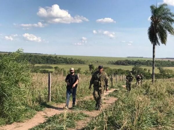 Secuestran y liberan a una familia en el distrito de Capitán Bado
