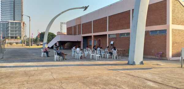 Testeos Covid volvería solo al Hospital Regional de Encarnación