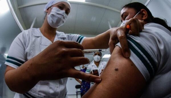 Paraguay registra 50% de vacunados con primera dosis, según Salud Pública