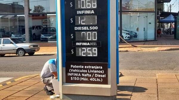 Crónica / Ojupi el precio del combustible en Argentina para los extranjeros