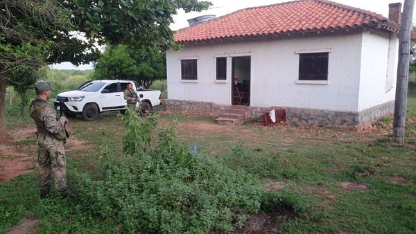 Crimen en San Alfredo: Fiscalía libera a pareja y ordena detención de sospechoso