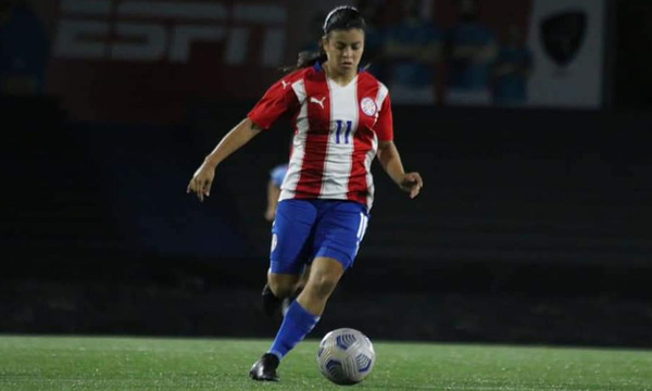La Ovetense Nathaly Wuyk, con destacada participación al servicio de la Selección Paraguaya de Fútbol - OviedoPress