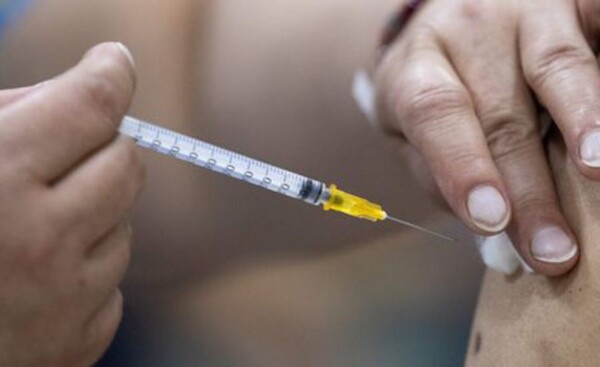 COVID-19: Salud reporta 1.893 contagios y otros 43 fallecidos
