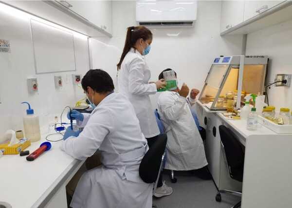 Presentaron primer laboratorio móvil en Santa Rosa Misiones