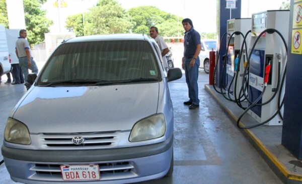 Petropar sube sus precios de combustible desde hoy en todo el país