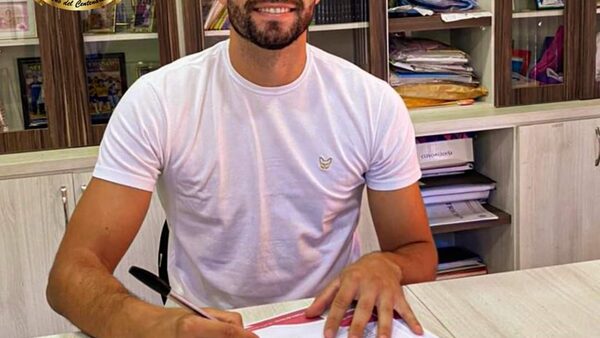 NICO CHÁVEZ JUGARÁ EN SUELO INCAICO