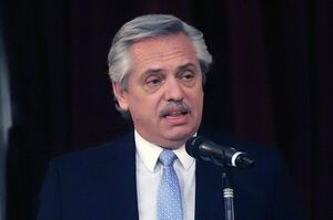 Fernández destacó que acuerdo con FMI "permite seguir adelante con el crecimiento de la economía" - .::Agencia IP::.