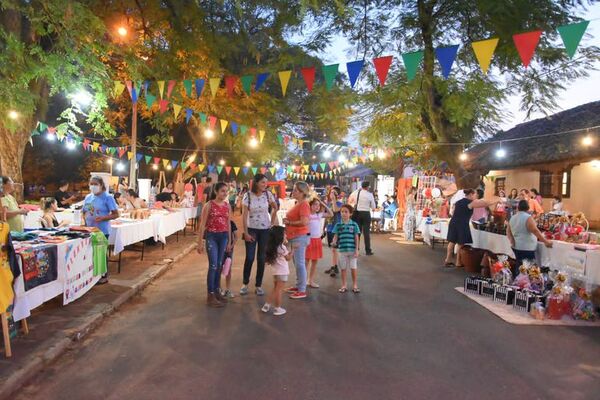 Exitosa feria de San Valentín se realizó en San Ignacio, Misiones - Nacionales - ABC Color