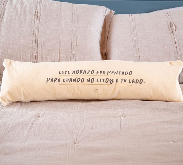 Mujeres privadas de su libertad ofrecen productos por ‘San Valentín’