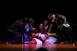 Compañía teatral de CDE lleva Shakespeare a Asunción - ABC en el Este - ABC Color