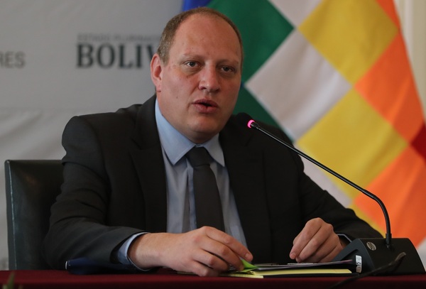 Bolivia informa que se agiliza paso de camiones varados en la frontera con Chile - MarketData