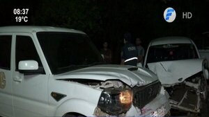 Comisario retirado ocasiona múltiple accidente en Limpio | Noticias Paraguay