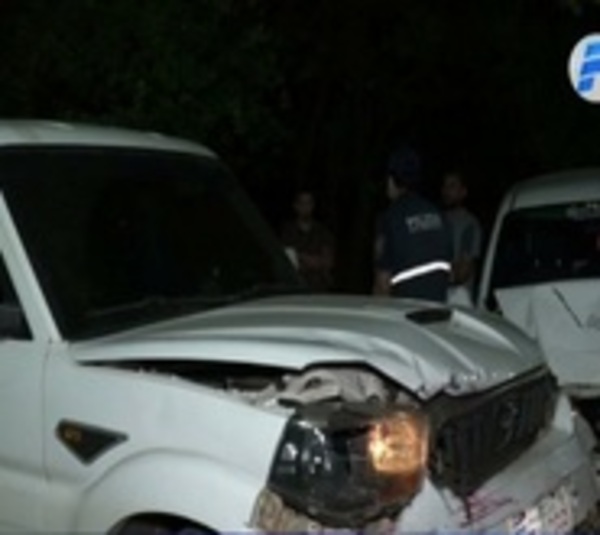 Comisario retirado ocasiona múltiple accidente en Limpio - Paraguay.com
