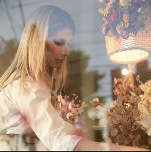 Misty: propuesta romántica a la luz de las velas