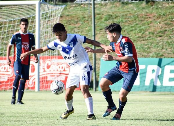 Seis empiezan ganando en la Sub 18 - Fútbol - ABC Color