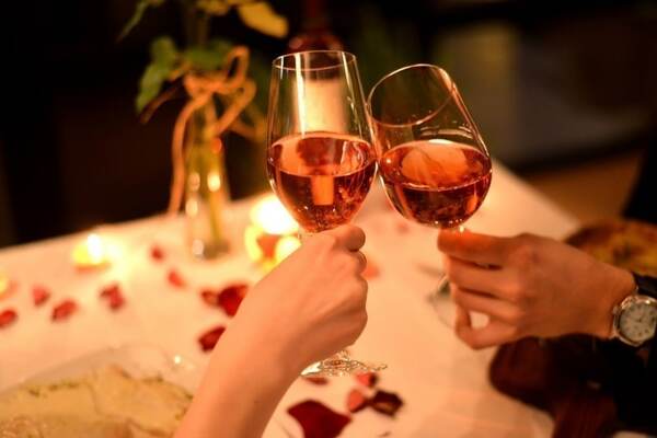 Sexóloga recomienda no poner toda la expectativa del amor en el 14 de febrero