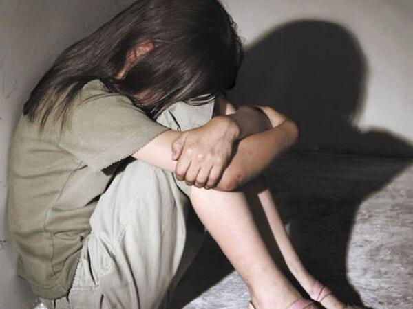 Acusaron a mujer de prostituir a sus hijas 14, 16 y 17 años en Villa Elisa – Prensa 5