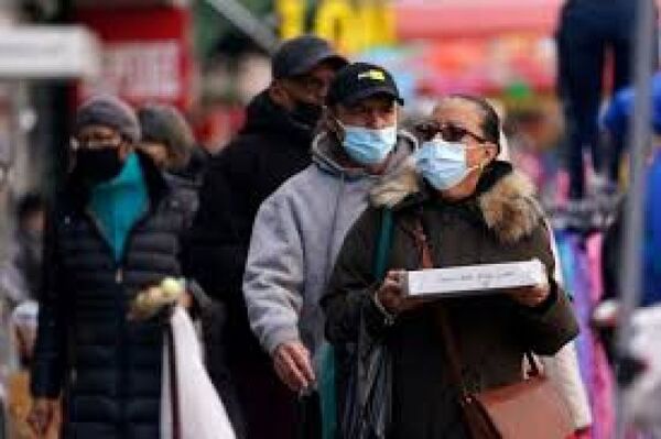 Las hospitalizaciones por COVID en Nueva York cayeron a niveles previos a la variante Ómicron