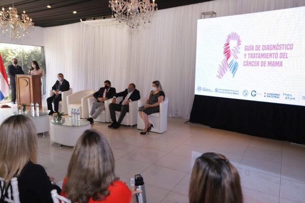 Salud presenta guía para el diagnóstico y tratamiento de pacientes con cáncer de mama